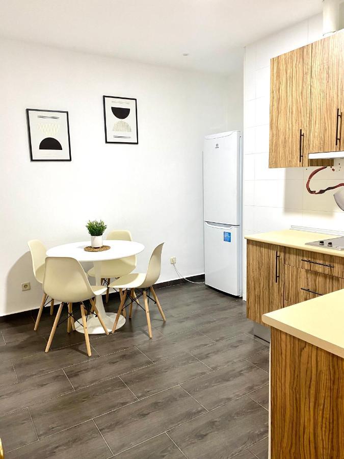 Apartamentos Fuencarral II Madrid Esterno foto