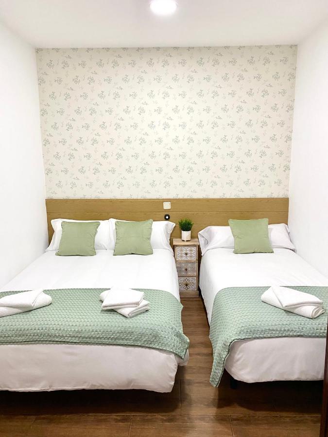 Apartamentos Fuencarral II Madrid Camera foto
