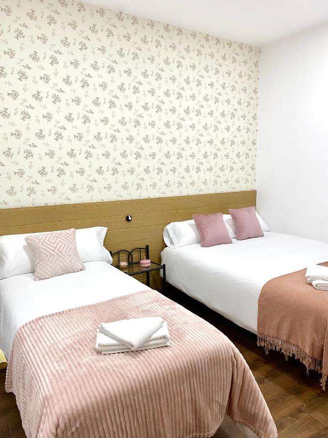 Apartamentos Fuencarral II Madrid Esterno foto