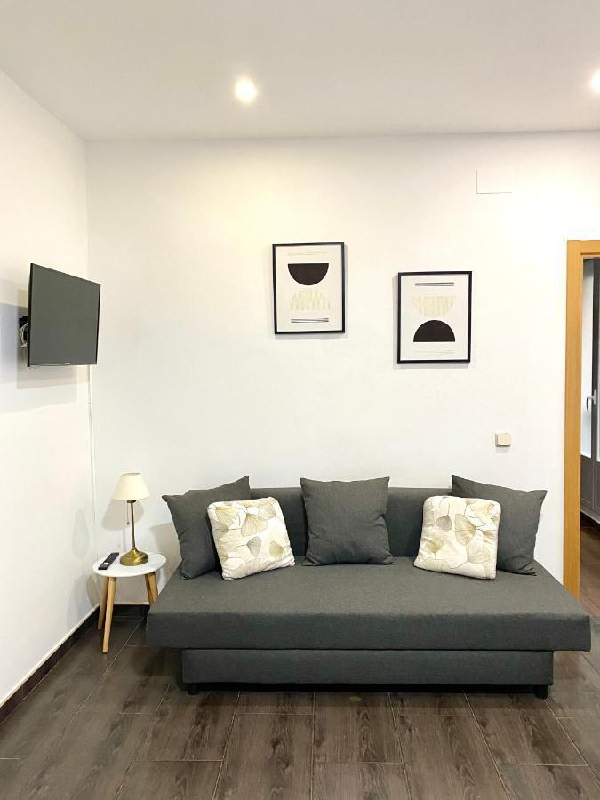 Apartamentos Fuencarral II Madrid Esterno foto